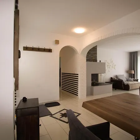 Apartment Bisschen Edler Und Bisschen Schicker *